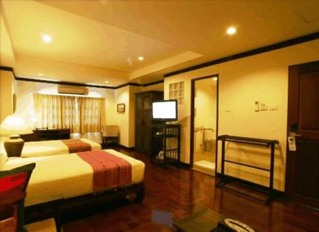 Cucumber Inn Suite Pattaya Habitación foto